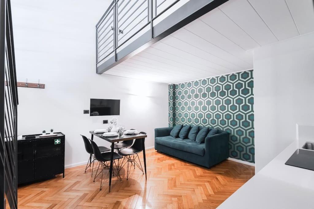 Easylife - A Few Steps From Duomo * Milan