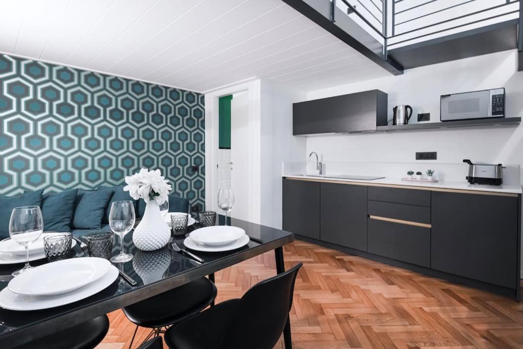 Easylife - A Few Steps From Duomo
